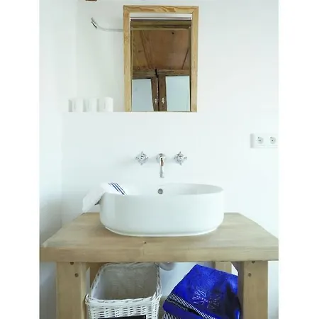 Historic Schauberhof Built In 1747 Holiday home Bubsheim