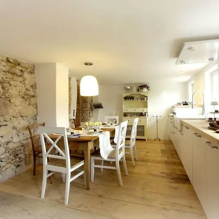 Holiday home Historic Schauberhof Built In 1747 Bubsheim