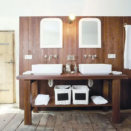 Historic Schauberhof Built In 1747 Bubsheim