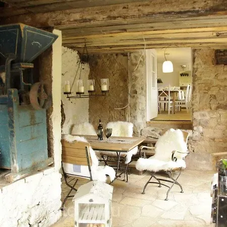 Historic Schauberhof Built In 1747 * Bubsheim